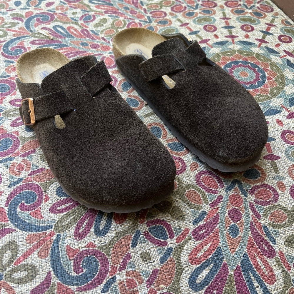 Chocolate Brown Birkenstock Boston Clogs, Suede Soft Footbed